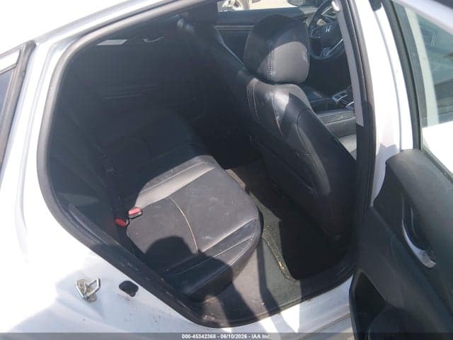 2019 HONDA CIVIC TOURING 8