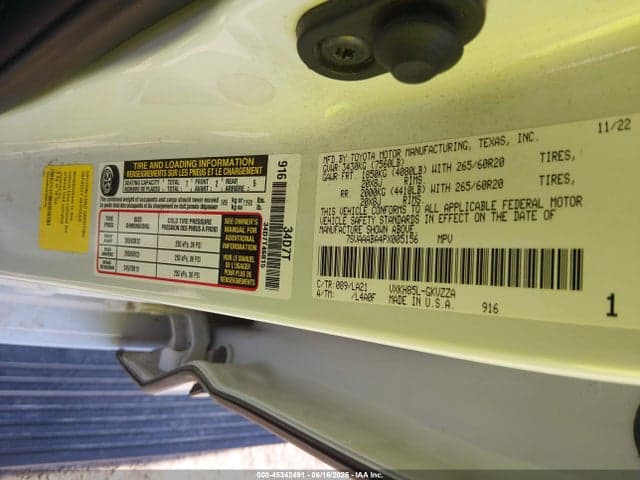 2023 TOYOTA SEQUOIA PLATINUM 9