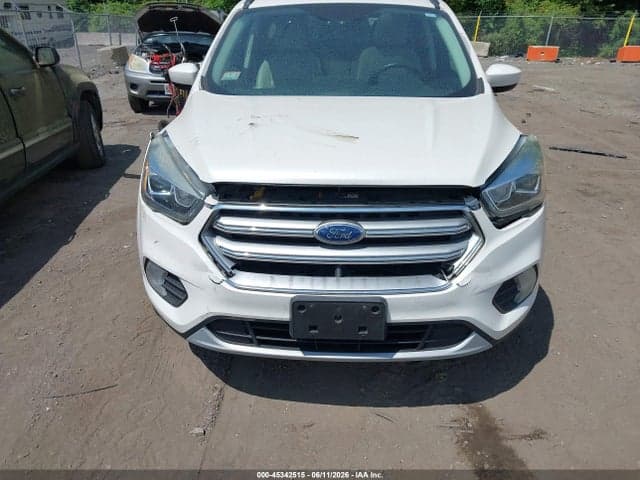 2017 FORD ESCAPE SE 12