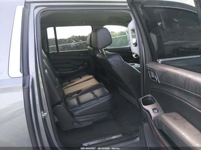 2019 GMC YUKON XL SLT 8