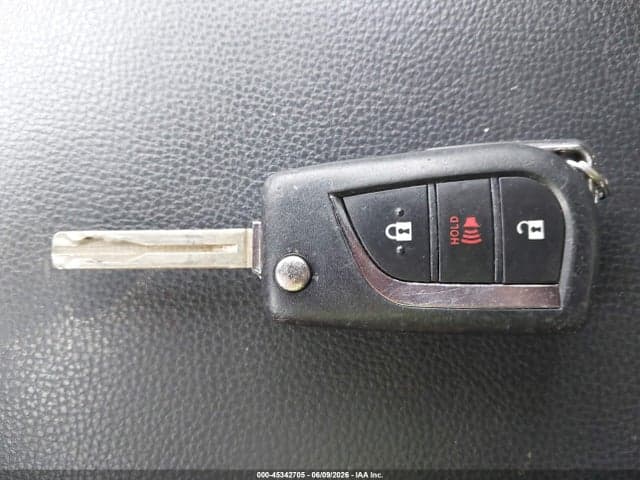 2022 TOYOTA RAV4 LE 11