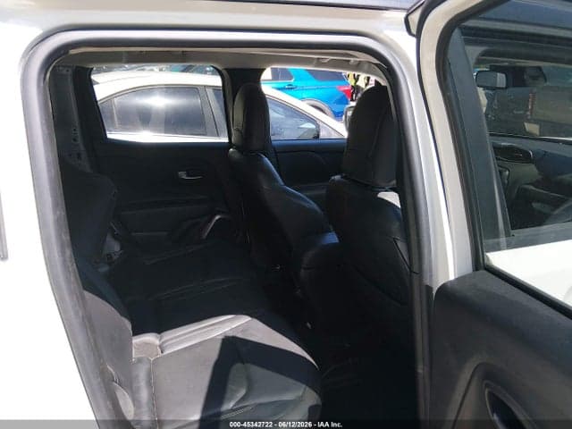 2018 JEEP RENEGADE LIMITED 4X4 8