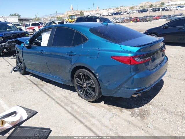 2025 TOYOTA CAMRY XSE 3