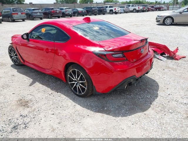 2025 TOYOTA GR86 4