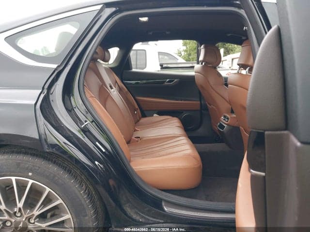 2022 GENESIS G80 2.5T 8
