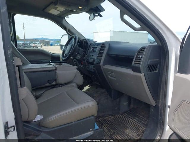 2022 FORD F-350 XL 5