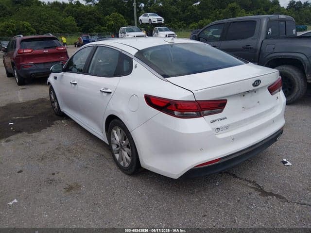 2018 KIA OPTIMA S 3