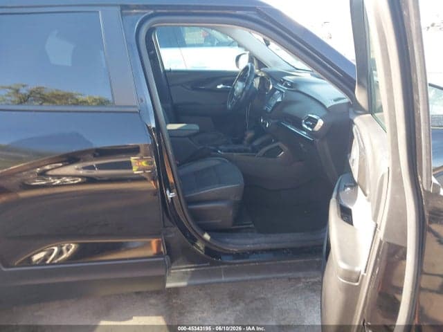 2023 CHEVROLET TRAILBLAZER AWD LT 5