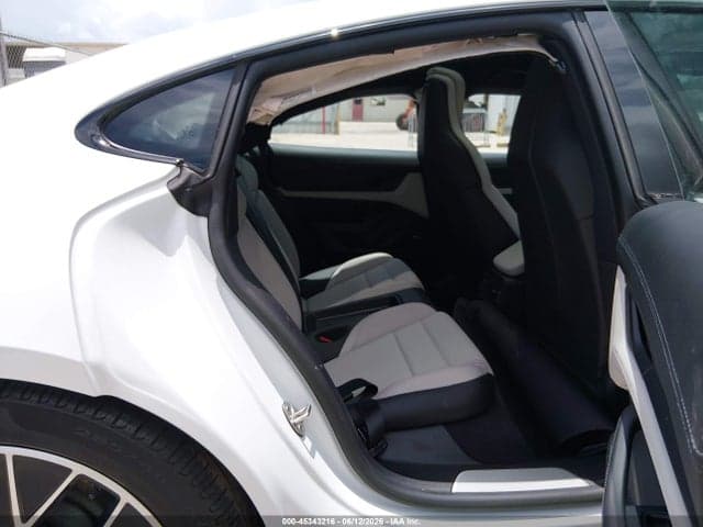 2023 PORSCHE TAYCAN 4S 8