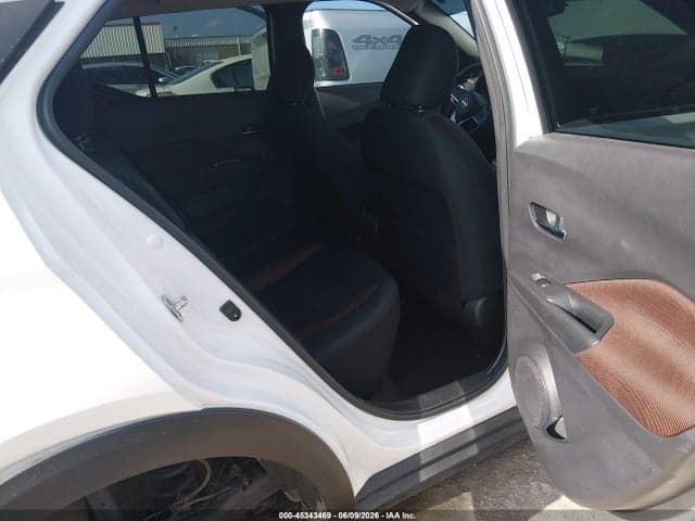 2023 NISSAN KICKS SR XTRONIC CVT 8