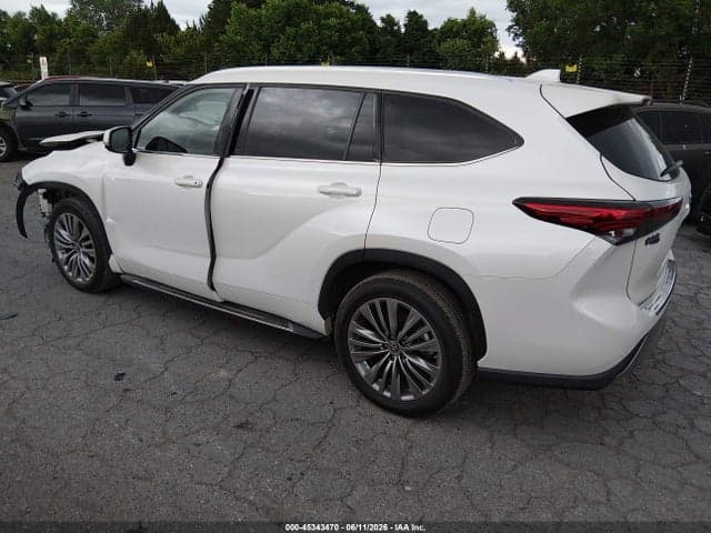 2021 TOYOTA HIGHLANDER PLATINUM 3