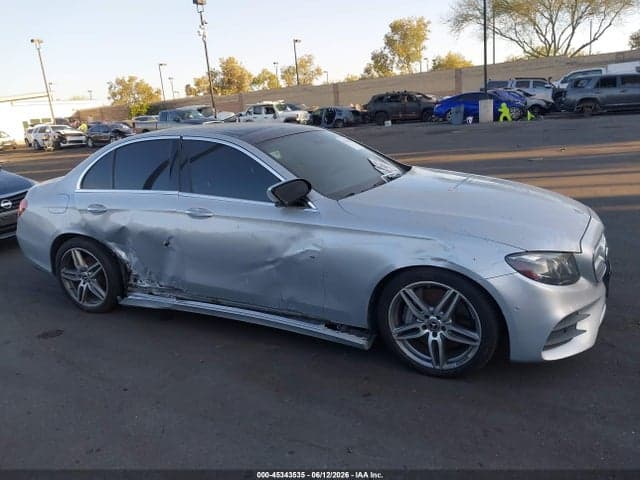 2017 MERCEDES-BENZ E 300 6