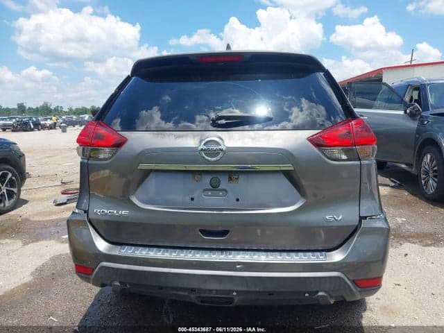 2018 NISSAN ROGUE SV 17