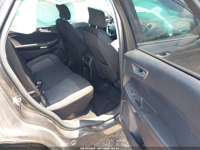 2017 FORD EDGE SE 8