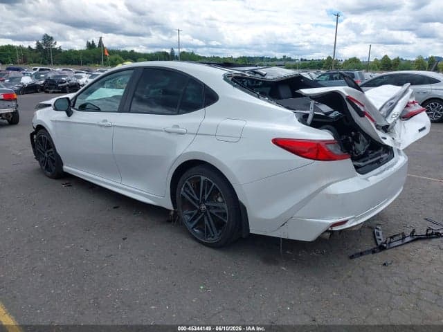 2026 TOYOTA CAMRY XSE 3