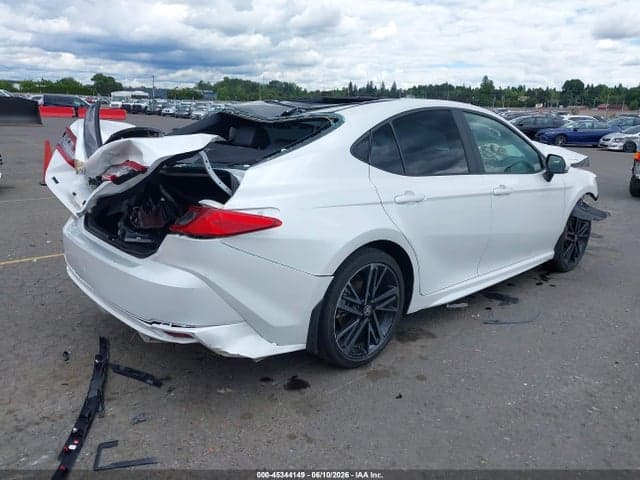 2026 TOYOTA CAMRY XSE 4