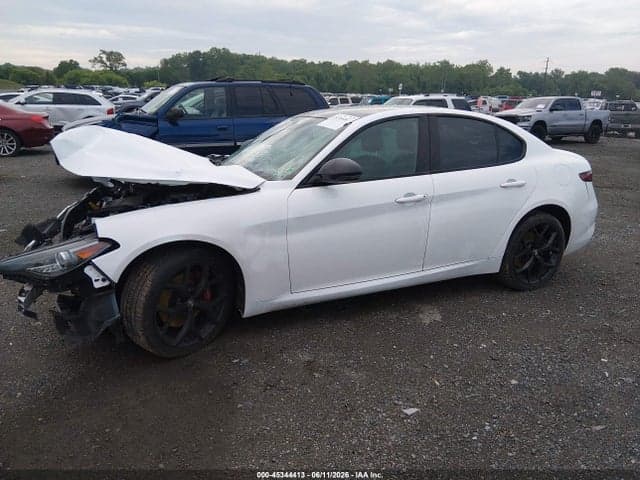 2020 ALFA ROMEO GIULIA TI SPORT AWD 2