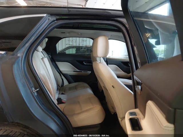 2018 JAGUAR F-PACE 30T 8