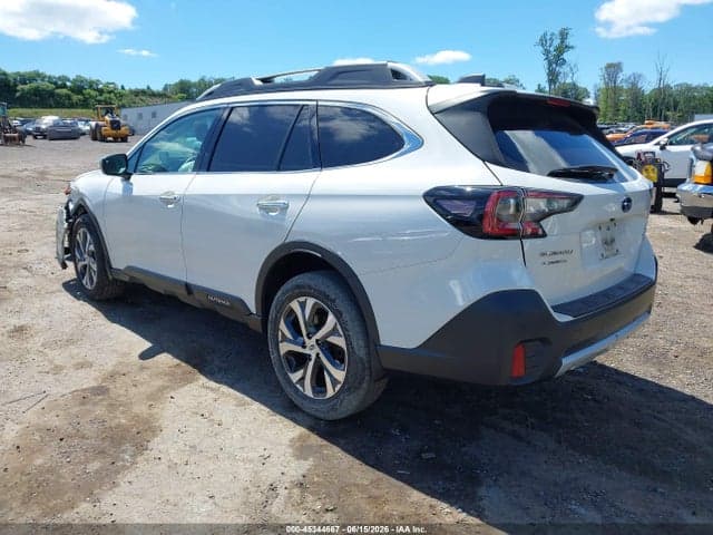 2022 SUBARU OUTBACK TOURING 3