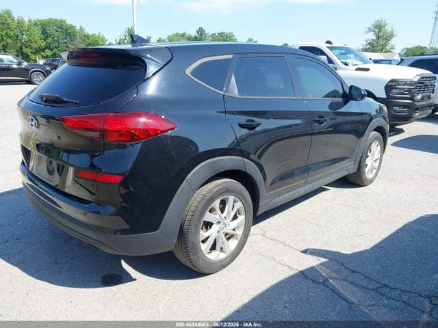 2020 HYUNDAI TUCSON SE 4