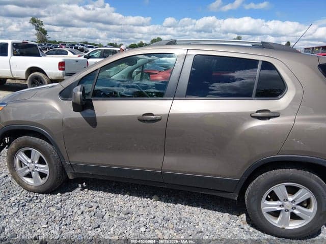 2021 CHEVROLET TRAX AWD LT 14