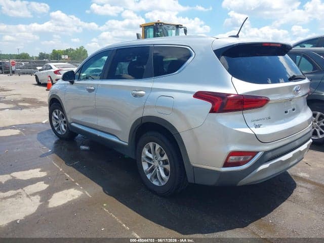 2019 HYUNDAI SANTA FE SE 3