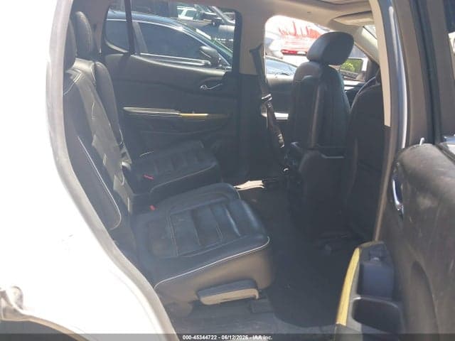 2018 GMC ACADIA DENALI 8