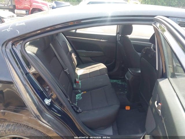 2020 HYUNDAI ELANTRA SEL 8