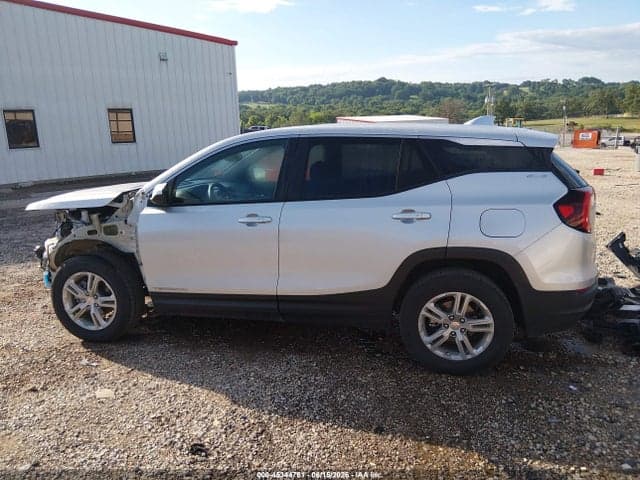 2022 GMC TERRAIN FWD SLE 15