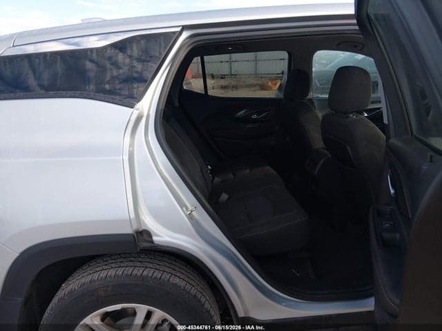 2022 GMC TERRAIN FWD SLE 8