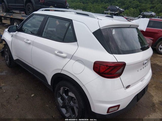 2024 HYUNDAI VENUE LIMITED 3