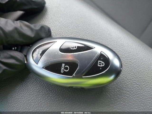 2024 HYUNDAI ELANTRA SEL 11
