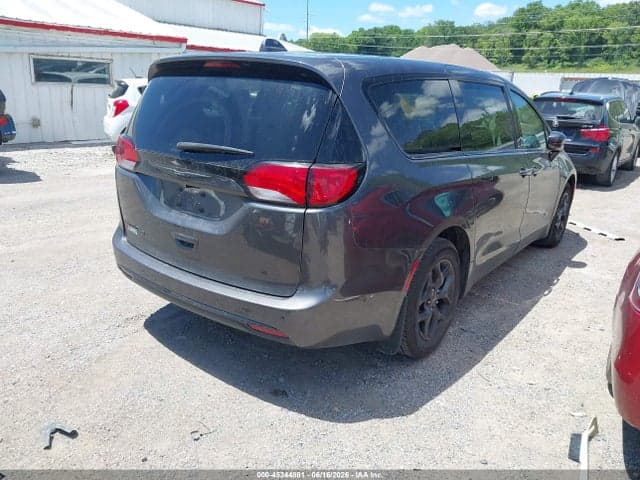 2019 CHRYSLER PACIFICA TOURING PLUS 4