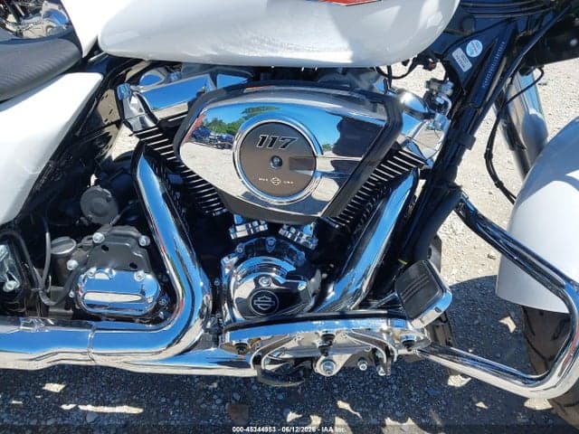 2024 HARLEY-DAVIDSON FLHX 8