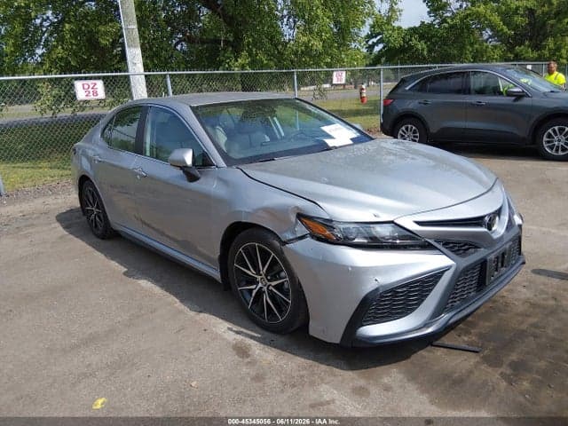 2024 TOYOTA CAMRY SE - 1
