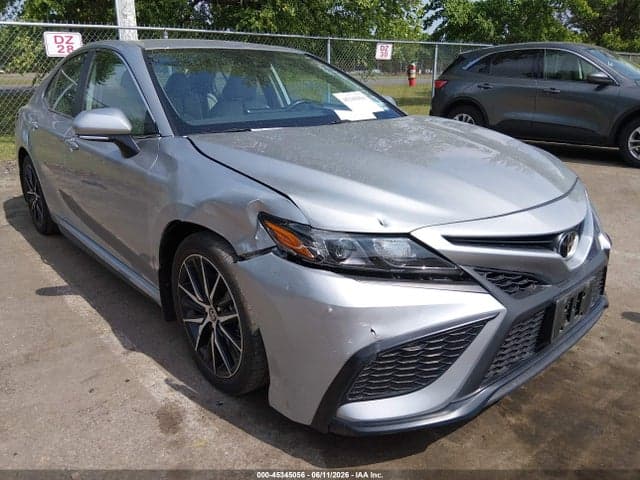 2024 TOYOTA CAMRY SE 6