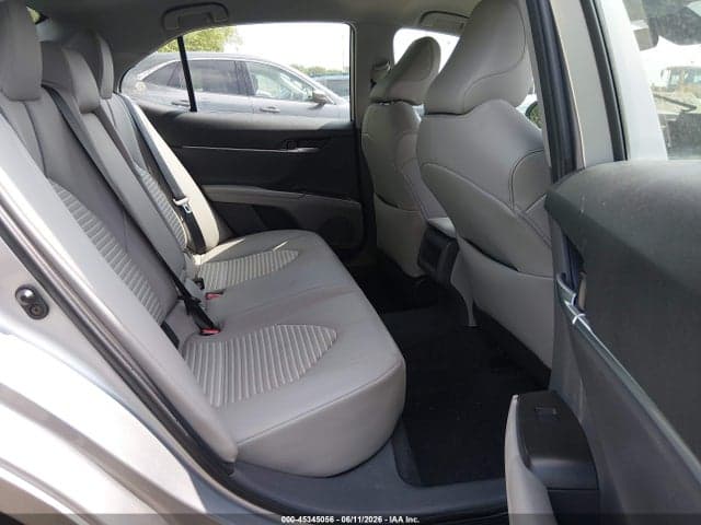 2024 TOYOTA CAMRY SE 8