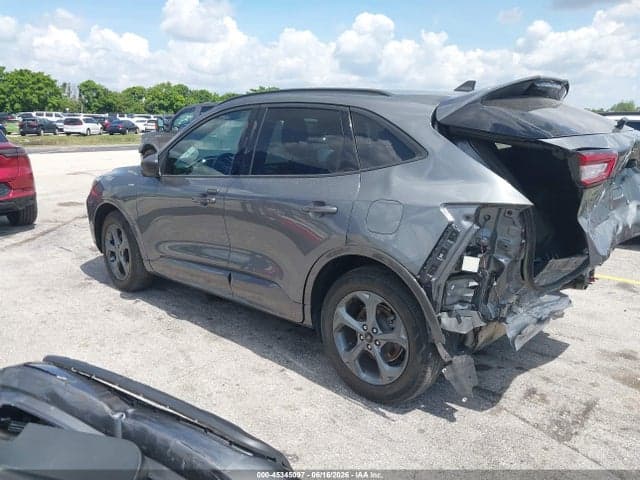 2024 FORD ESCAPE ST-LINE 3