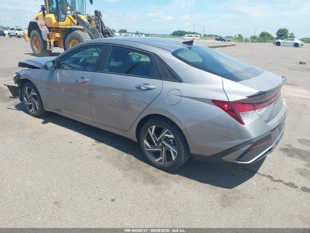 2025 HYUNDAI ELANTRA SEL SPORT 3