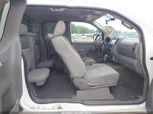 2019 NISSAN FRONTIER S 8