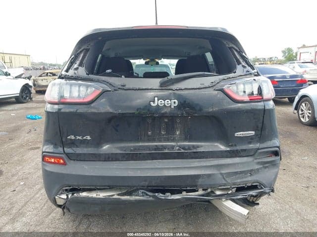 2019 JEEP CHEROKEE LATITUDE 4X4 16