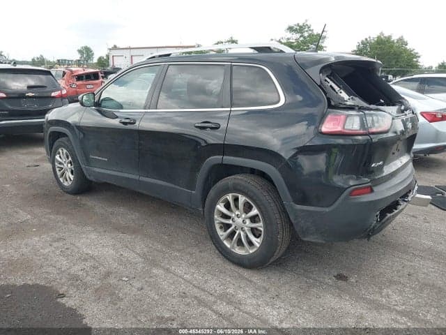 2019 JEEP CHEROKEE LATITUDE 4X4 3