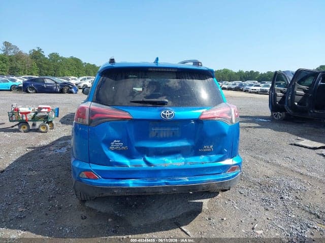 2017 TOYOTA RAV4 HYBRID XLE 16