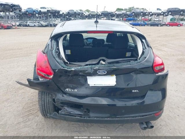 2017 FORD FOCUS SEL 16