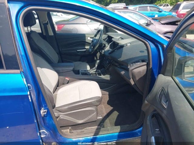 2017 FORD ESCAPE SE 5