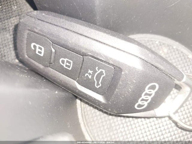 2025 AUDI SQ6 E-TRON PREMIUM PLUS QUATTRO 11