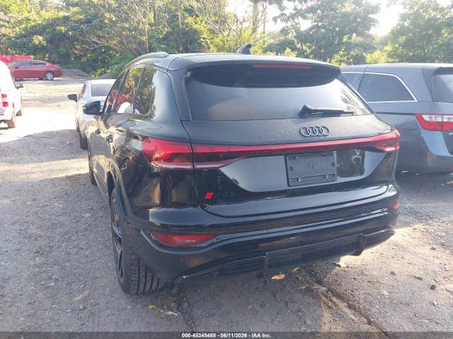 2025 AUDI SQ6 E-TRON PREMIUM PLUS QUATTRO 3