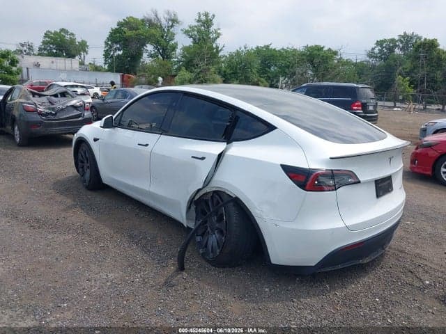 2024 TESLA MODEL Y PERFORMANCE DUAL MOTOR ALL-WHEEL DRIVE 6