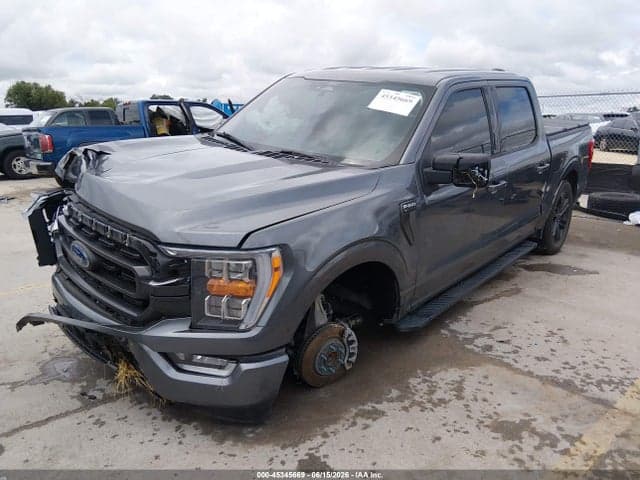 2022 FORD F-150 XLT 2