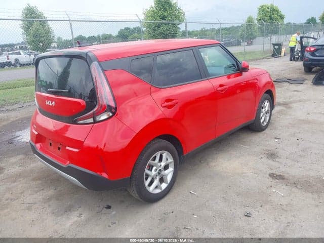 2025 KIA SOUL LX 4